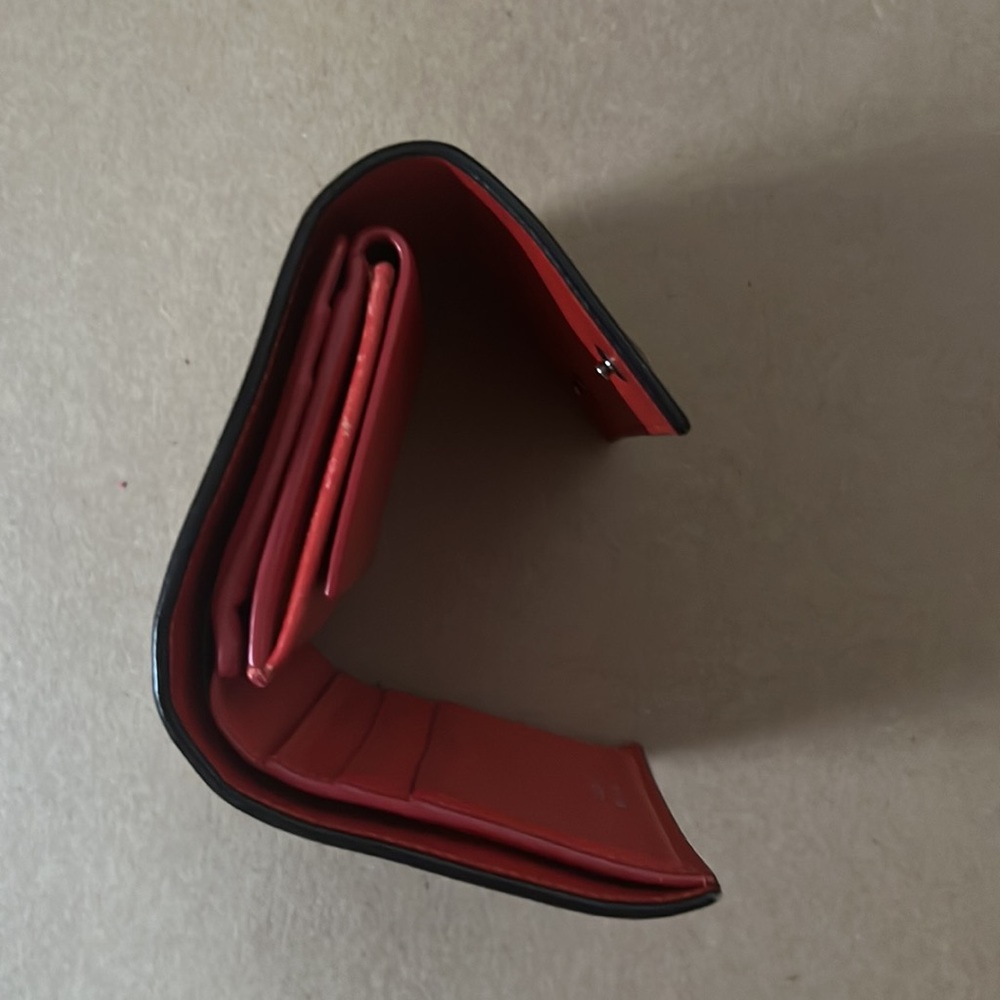 Celine Trifold Grained Wallet - Picture 13 of 15